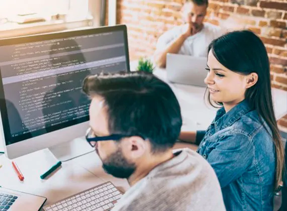 Apoyamos el desarrollo de la industria tecnológica en nuestro país